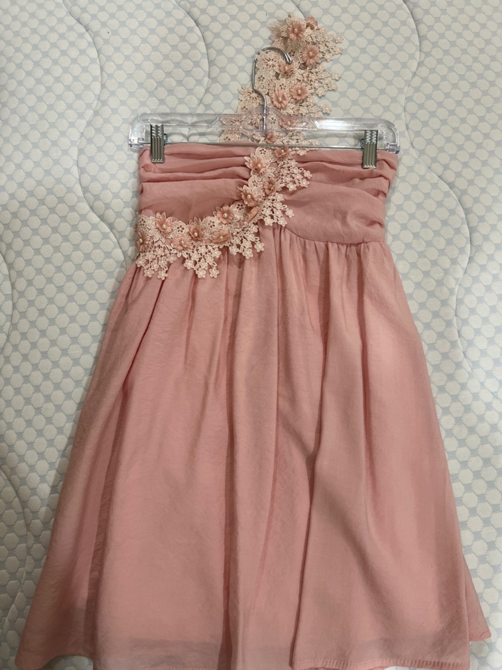 Girls Pink One-Shoulder Floral Applique Dress